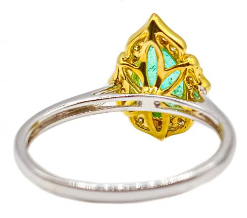 ANILLO ROSETÓN CON ESMERALDA Y BRILLANTES