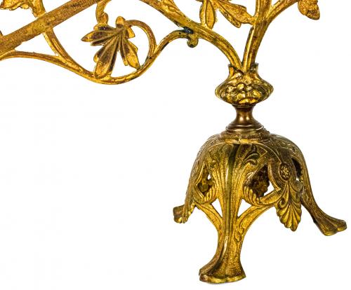 PAREJA DE CANDELABROS DE IGLESIA