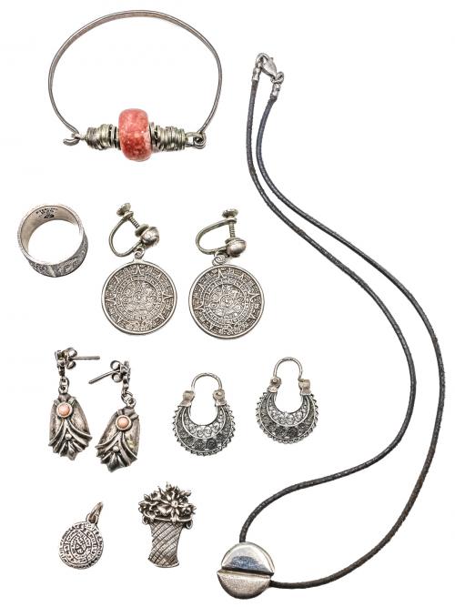 LOTE DE JOYERÍA DE PLATA