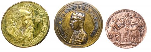 TRES MEDALLAS COMMEMORATIVAS