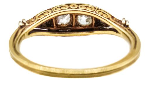 SORTIJA CON DIAMANTES DE PPS. DEL S.XX
