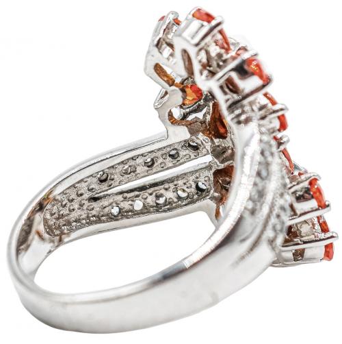 ANILLO FLORAL CON CIRCONITAS
