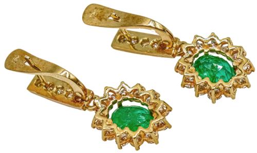 PENDIENTES ROSETONES CON ESMERALDAS Y BRILLANTES