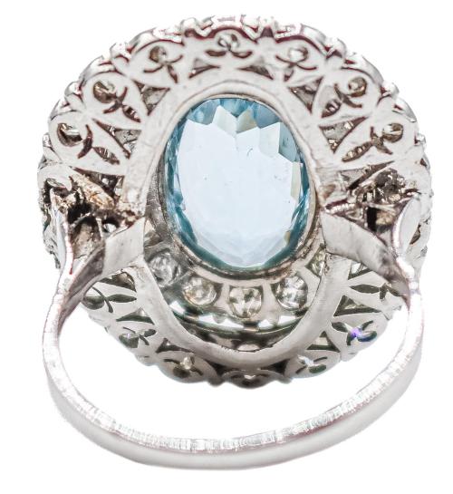 SORTIJA ROSETÓN CON AGUAMARINA Y DIAMANTES, AÑOS 40 
