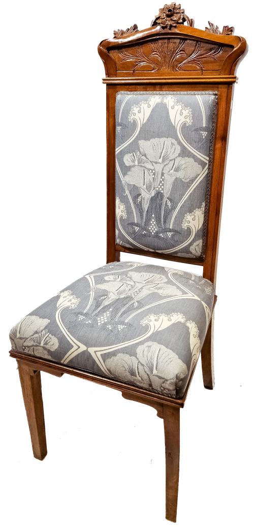 SILLA MODERNISTA DE PRINCIPIOS DE SIGLO XX