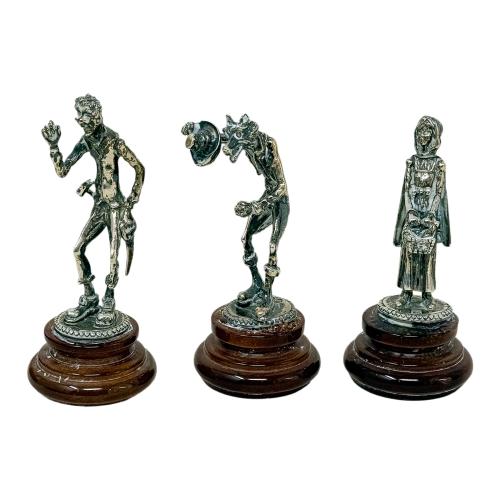 CUATRO FIGURAS EN PLATA DEL ÚLTIMO TERCIO S.XX