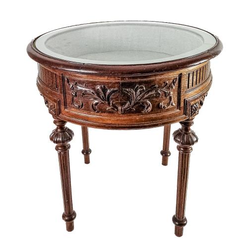 MESA EXPOSITOR DEL PRIMER TERCIO DE SIGLO XX