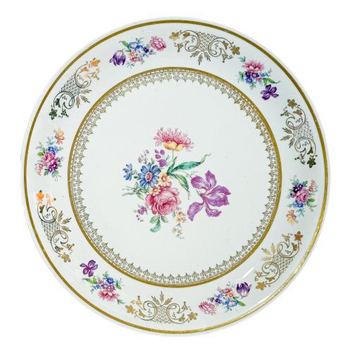 DOS PLATOS DE PORCELANA ALEMANA DE MEDIADOS DEL SIGLO XX