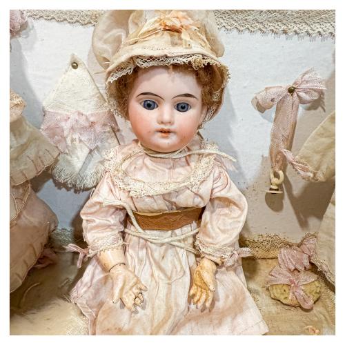 MUÑECA ARDMAND MARSEILLE DEL PRIMER TERCIO DEL S.XX