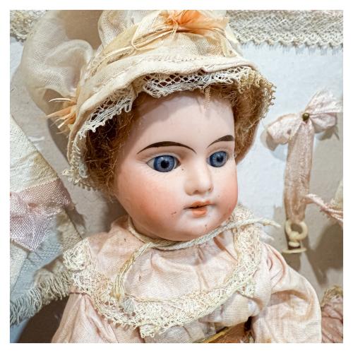 MUÑECA ARDMAND MARSEILLE DEL PRIMER TERCIO DEL S.XX