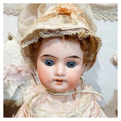 MUÑECA ARDMAND MARSEILLE DEL PRIMER TERCIO DEL S.XX