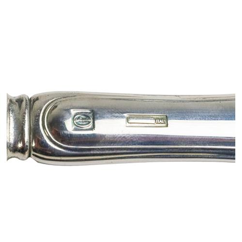 JUEGO TRINCHANTE EN METAL PLATEADO