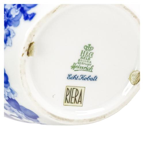 JARRÓN DE PORCELANA ALEMANA DE MEDIADOS DE SIGLO XX