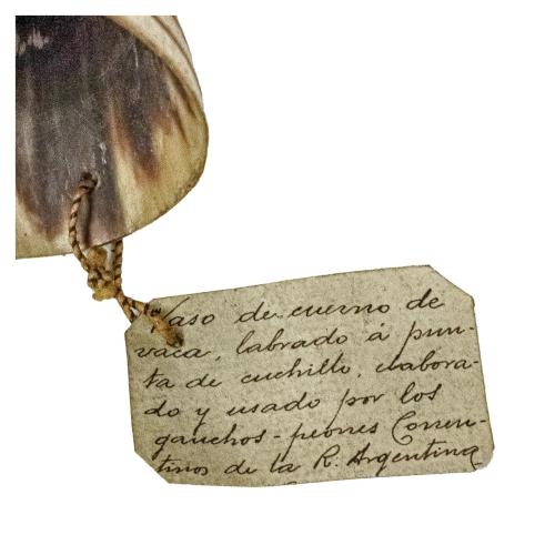 CUERNO Y VASO DE ASTA DE PRINCIPIOS DE SIGLO XX
