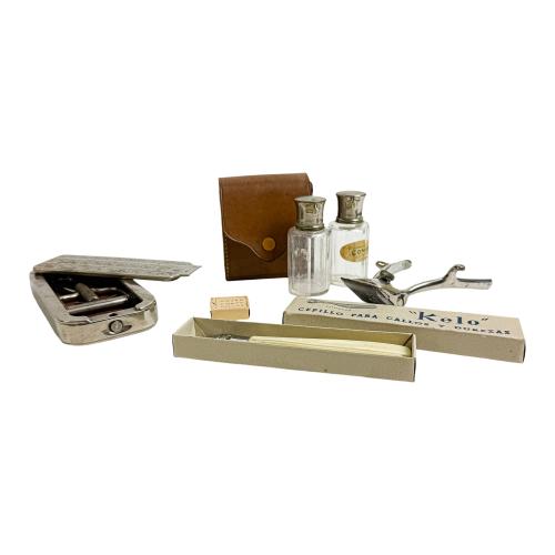 CONJUNTO DE UTENSILIOS PARA AFEITAR