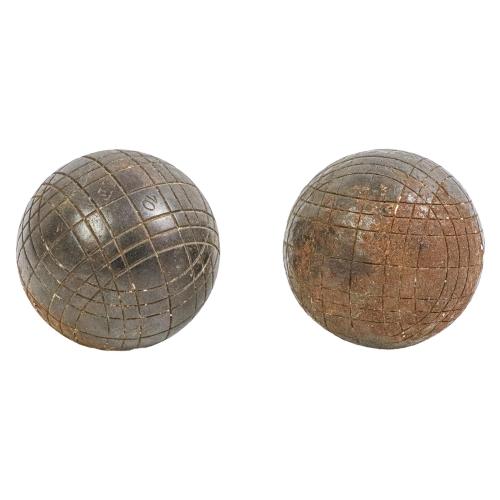 DOS BOLAS DE PETANCA MEDIADOS SIGLO XX