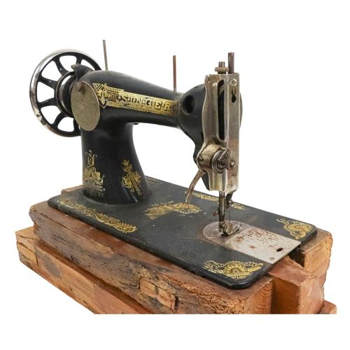 MAQUINA DE COSER SINGER DE LA PRIMERA MITAD DEL S.XX