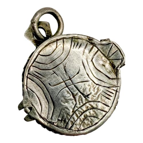 RELICARIO DE PLATA DEL SIGLO XVIII