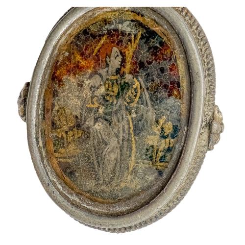 MEDALLÓN DEVOCIONAL DE PLATA DEL SIGLO XVIII
