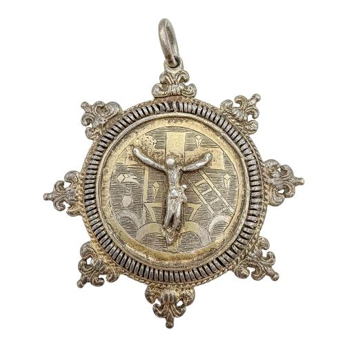 MEDALLÓN PATENA DE PLATA ESPAÑOLA DEL SIGLO XVII