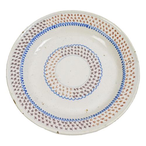 PLATO DE CERÁMICA DE MANISES DE PRINCIPIOS DE S. XX