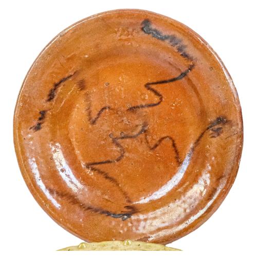CUATRO PLATOS DE CERÁMICA DE LOS SIGLOS XIX-XX