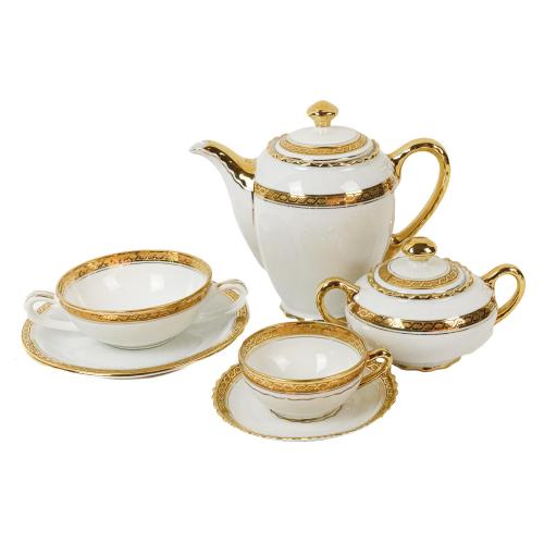 JUEGO DE CAFÉ DE PORCELANA DE MEDIADOS DE SIGLO XX
