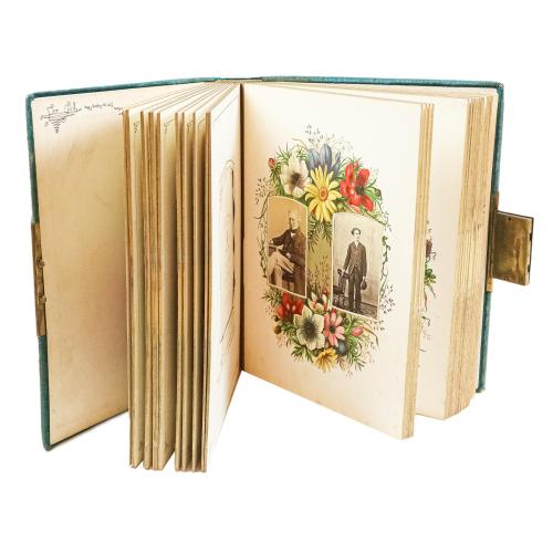 ÁLBUM DE FOTOGRAFÍAS DE FINALES DEL S.XIX