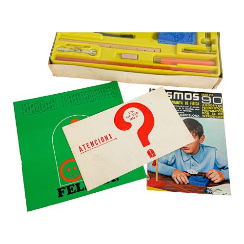 JUEGO DE HERRAMIENTAS Y JUEGO DE LABORATO SEGUNDA MITAD S.XX