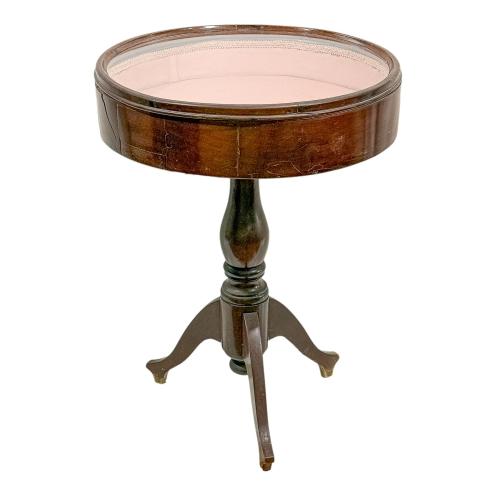 MESA AUXILIAR VITRINA DEL ÚLTIMO CUARTO DE SIGLO XIX