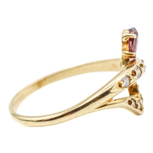 ANILLO CON BRILLANTES Y RUBÍES