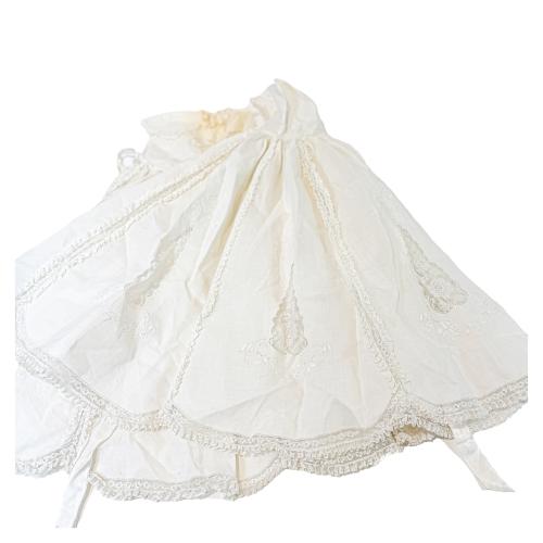 VESTIDO ACRISTIANAR DE MEDIADOS DEL SIGLO XX