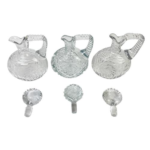 TRES BOTELLAS LICORERAS DE MEDIADOS S.XX