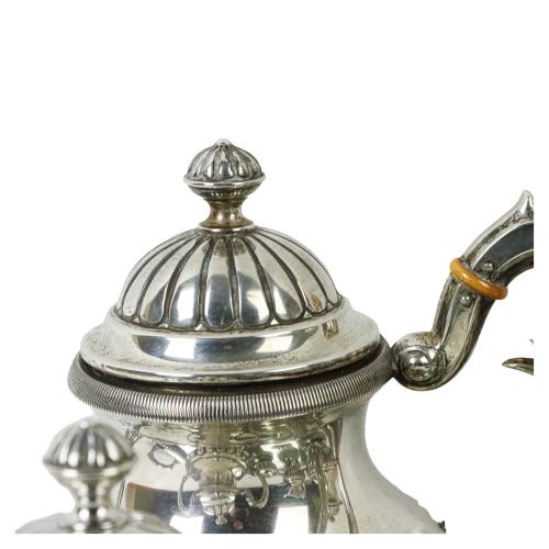 JUEGO DE CAFÉ EN PLATA DE MEDIADOS DE SIGLO XX