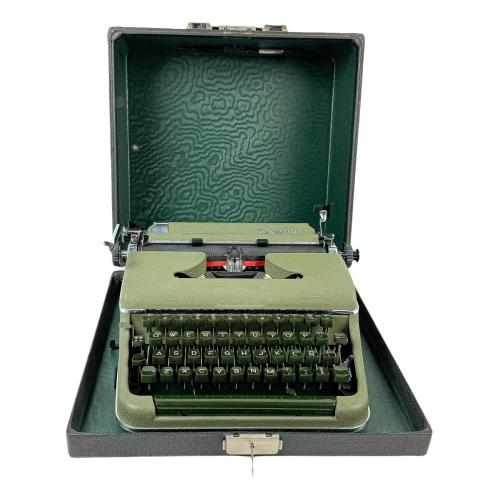MAQUINA DE ESCRIBIR OLYMPIA DE LOS AÑOS 50