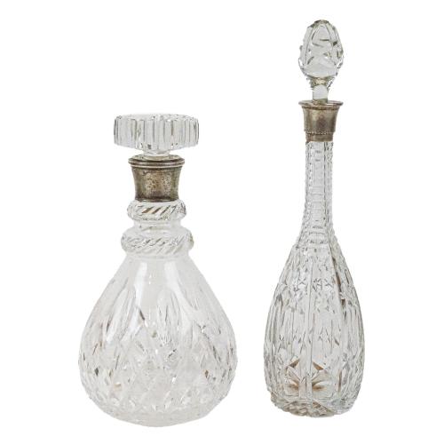 DOS BOTELLAS LICORERAS DE MEDIADOS DE S. XX