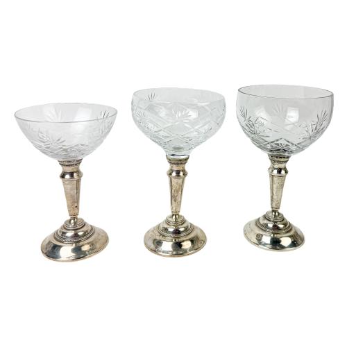 CONJUNTO DE 12 COPAS EN CRISTAL Y PLATA