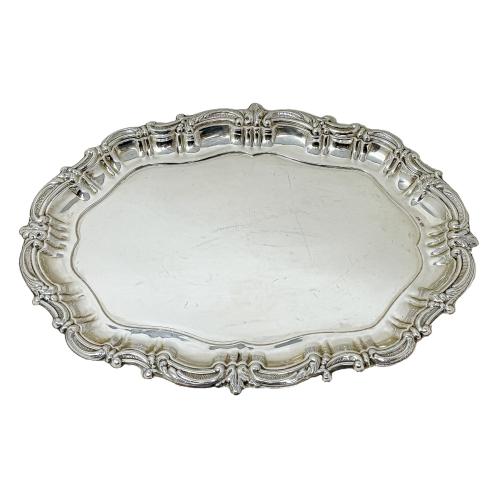 SALVILLA EN PLATA DE MEDIADOS DE SIGLO XX