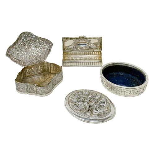 TRES CAJITAS EN PLATA DE MEDIADOS DE SIGLO XX