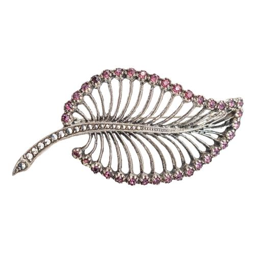 BROCHE HOJA CON AMATISTAS Y MARQUESITAS