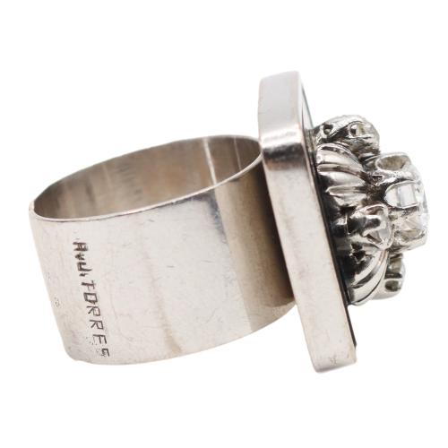 ANILLO CON DIAMANTES Y ÓNIX