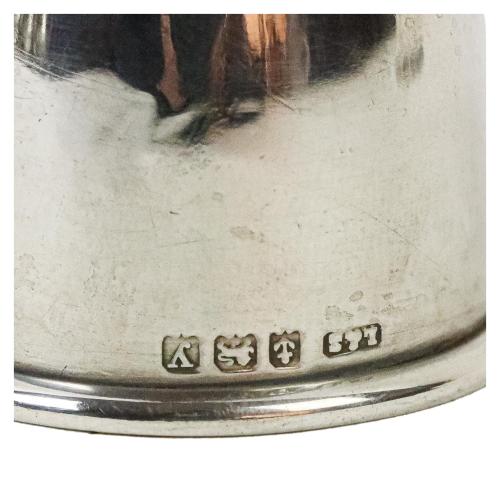 COPITA Y PEQUEÑO PORTAFOTOS DE PLATA  DE LOS AÑOS 20