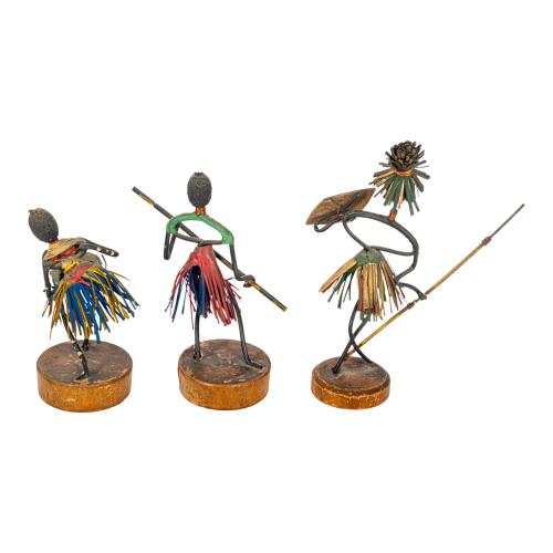 TRES FIGURAS DE LOS AÑOS 60 