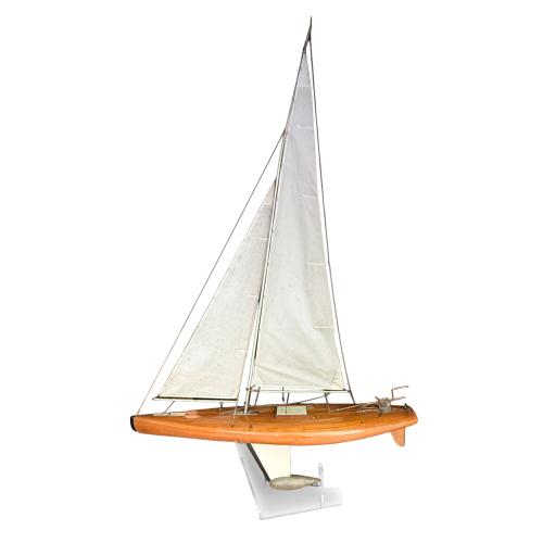 GRAN MAQUETA DE VELERO DE LA SEGUNDA MITAD DEL S.XX