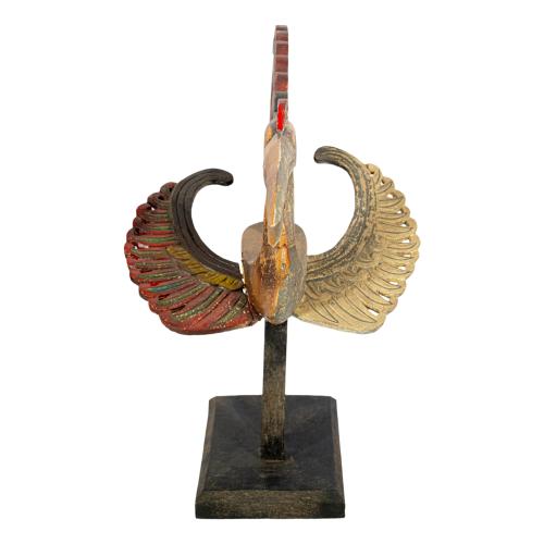 FIGURA DE ESCUELA INDONESIA DEL ÚLTIMO TERCIO DE S. XX