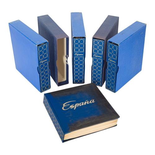 CINCO ALBUMES DE CAJAS DE CERILLAS 