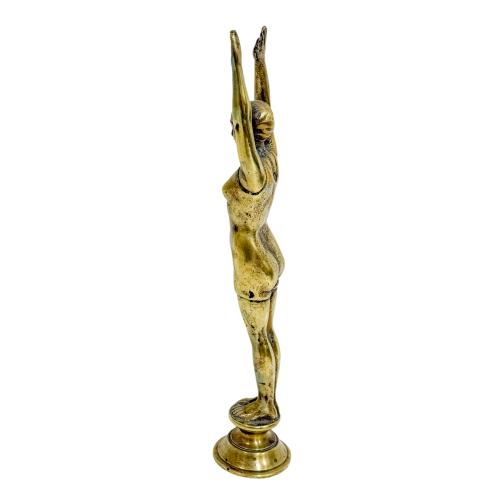 FIGURA ESTILO ART DECÓ 