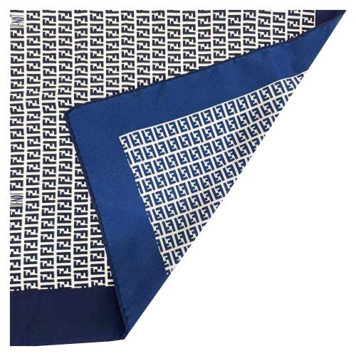 PAÑUELO DE SEDA FENDI