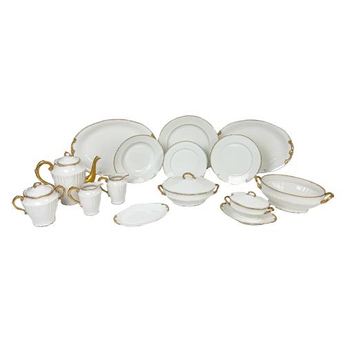 VAJILLA FRANCESA EN PORCELANA DE LIMOGES DE PPS. S S.XX