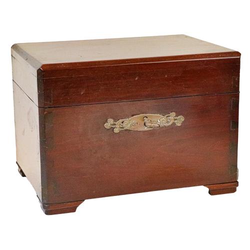 CAJA PURERA FRANCESA DEL PRIMER CUARTO DEL S.XX